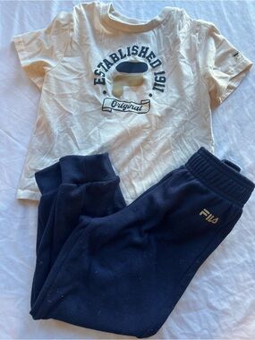 Fila Boys 5/6 Outfit Sweatpants Tee Shirt Blue Cream